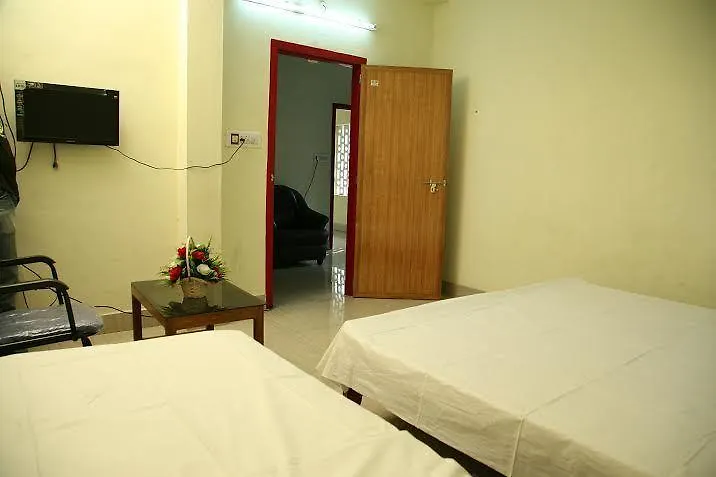 Pensión Orma Tourist Home Perumpāvūr India